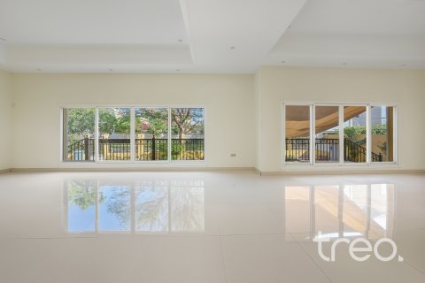 Huvila The Villa, Dubai, Arabiemiraatit 5 makuuhuonetta, 468.42 m2 № 741040 - kuva 3