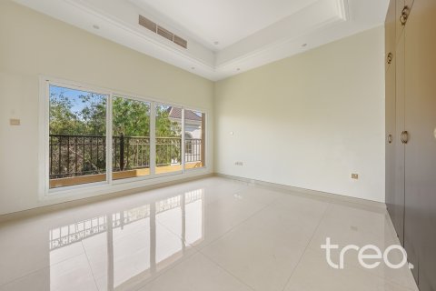 Huvila The Villa, Dubai, Arabiemiraatit 5 makuuhuonetta, 468.42 m2 № 741040 - kuva 7