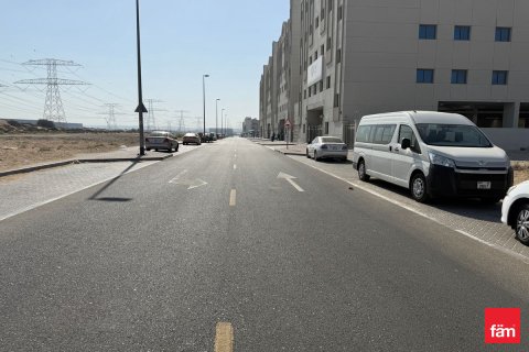Camp de travail à vendre à  Dubai, EAU 1858 m2 № 703560 - photo 8