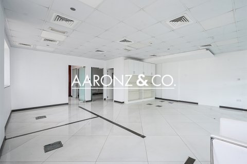 Escritório para arrendamento em Business Bay, Dubai, EAU 110 m2 № 685623 - foto 4