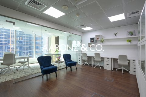 משרד להשכרה ב Business Bay, Dubai, איחוד האמירויות  74 מ"ר, מספר 685624 - תמונה 8