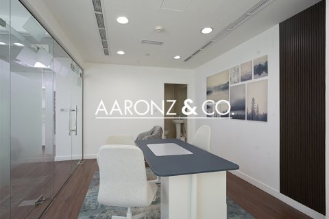 משרד להשכרה ב Business Bay, Dubai, איחוד האמירויות  74 מ"ר, מספר 685624 - תמונה 4