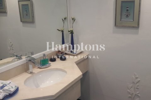 Kattohuoneisto Jumeirah Beach Residence, Dubai, Arabiemiraatit 3 makuuhuonetta, 379.13714300 m2 № 651463 - kuva 3