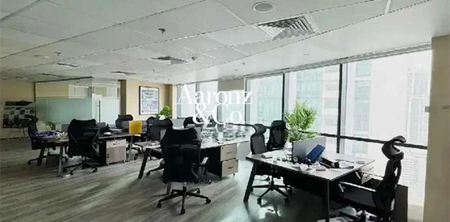 Business Bay、Dubai、UAEにあるオフィス 139 m2 No720057