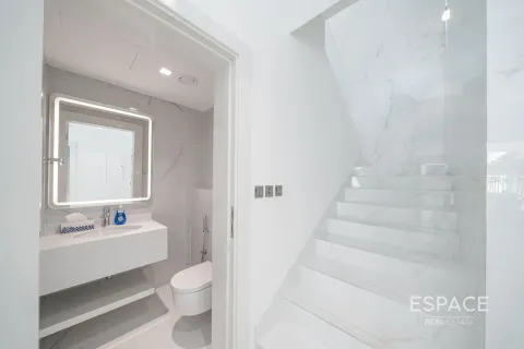 Villa til salg i Meadows, Dubai, UAE 4 soveværelser, 332 kvm № 649546 - foto 13