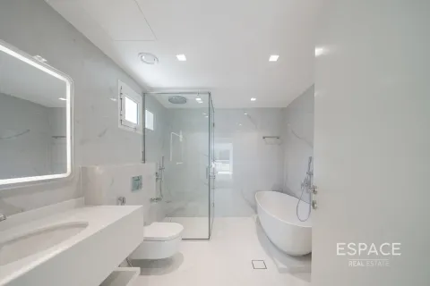 Villa til salg i Meadows, Dubai, UAE 4 soveværelser, 332 kvm № 649546 - foto 17