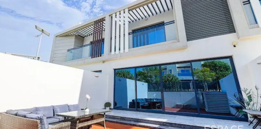 Townhouse sa Al Furjan, Dubai, UAE 3 silid-tulugan, 210 sq.m. № 649544