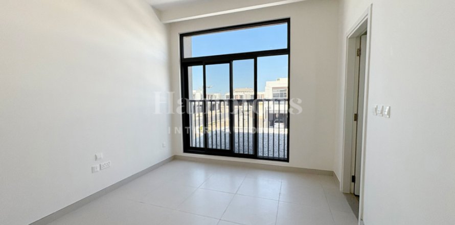 Villa a Dubai South (Dubai World Central), Dubai, EAU 3 camere da letto, 264.194 mq. № 583591
