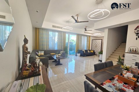Shtëpi në qytet në Dubai Sports City, Dubai, Emiratet e Bashkuara Arabe 4 dhoma gjumi, 275.3 m2. № 574784 - Foto 1