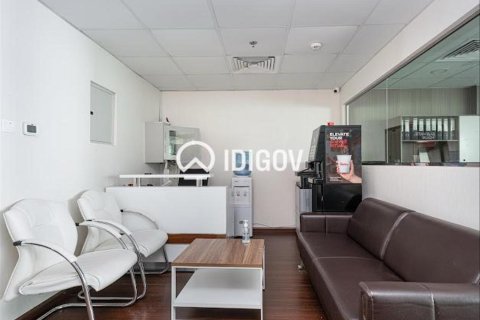 Office in Business Bay, Dubai, UAE 91.79 sq.m. № 737033 - photo 3