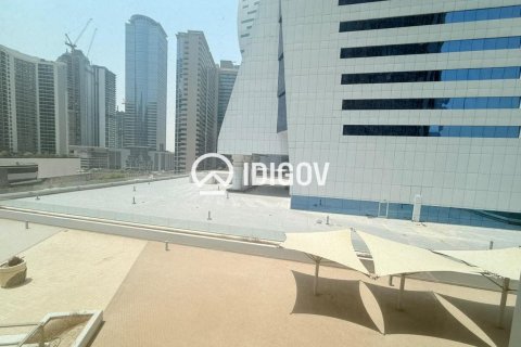 Office in Business Bay, Dubai, UAE 91.79 sq.m. № 737033 - photo 5