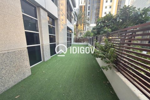 Zyrë në Business Bay, Dubai, Emiratet e Bashkuara Arabe 269.05 m2. № 737032
