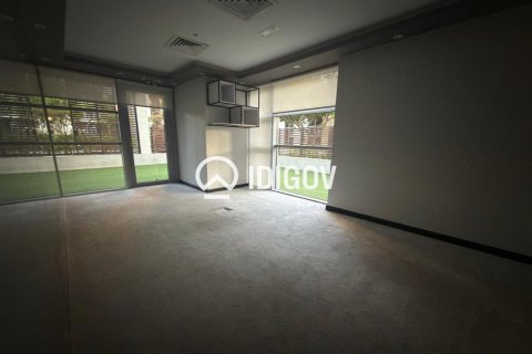 Escritório para arrendamento em Business Bay, Dubai, EAU 269.05 m2 № 737032 - foto 3