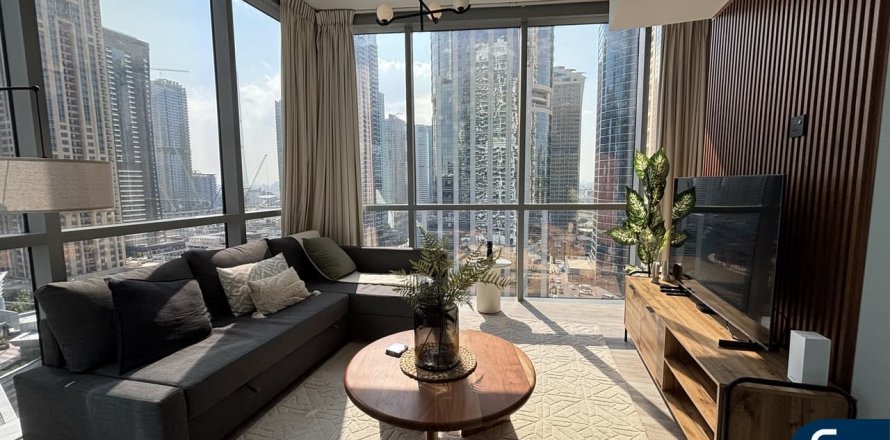 Lakás itt: Jumeirah Lake Towers, Dubai, EAE, 1 hálószoba, 80 m², azonosító: 671364