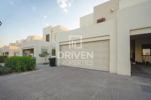 Kuća u nizu u Reem, Dubai, UAE 3 spavaćih soba, 238 m2 Br. 683300 - fotografija 15