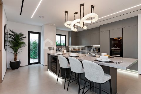 Vila u gradu Jumeirah Islands, Dubai, UAE 5 spavaće sobe, 1051 m2 Br. 720503 - Slika 12