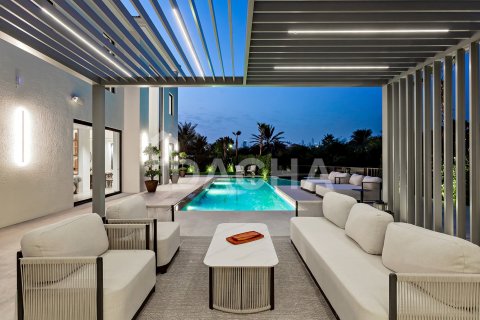 Vila u gradu Jumeirah Islands, Dubai, UAE 5 spavaće sobe, 1051 m2 Br. 720503 - Slika 3