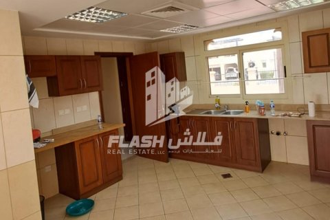 Villa zum Verkauf in Al Hamra Village, Ras Al Khaimah, VAE 5 Schlafzimmer, 1416.2 m2 Nr. 611648 - Foto 33