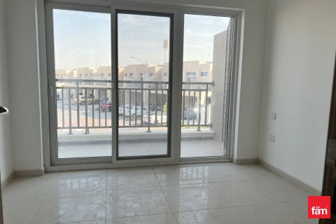 Shtëpi në qytet në Dubai, Emiratet e Bashkuara Arabe 3 dhoma gjumi, 114.7 m2. № 614193 - Foto 9
