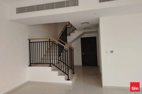 Shtëpi në qytet në Dubai, Emiratet e Bashkuara Arabe 3 dhoma gjumi, 114.7 m2. № 614193 - Foto 7