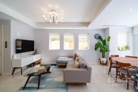 Vila u The Springs, Dubai, UAE 3 spavaćih soba, 209 m2 Br. 737848 - fotografija 3
