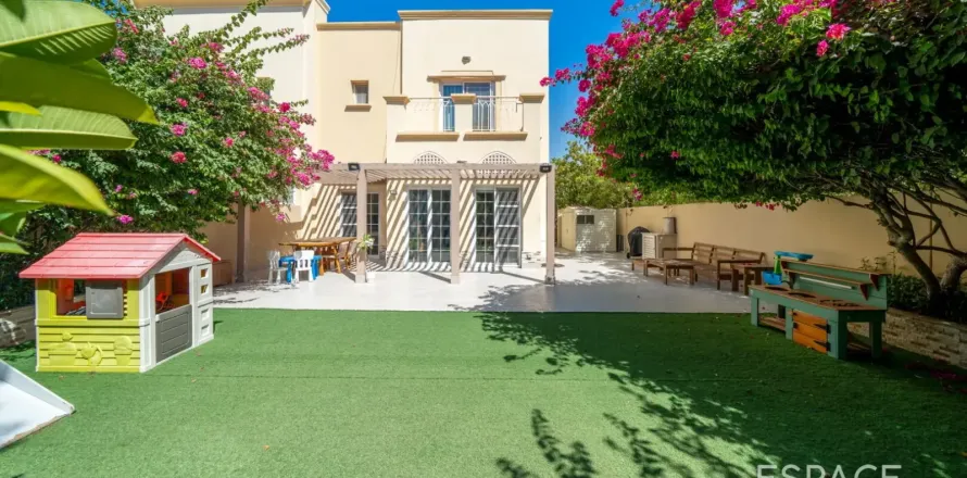 Vila u The Springs, Dubai, UAE 209 m2, 3 spavaćih soba Br. 737848