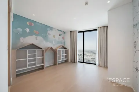 شقة للبيع في مساكن شاطئ جميرا، دبي، الإمارات العربية المتحدة 4 غرفة نوم ، 237 متر مربع ، رقم 737846 - صورة 7