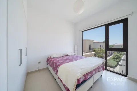 Vila u Arabian Ranches 2, Dubai, UAE 3 spavaćih soba, 189 m2 Br. 737849 - fotografija 6