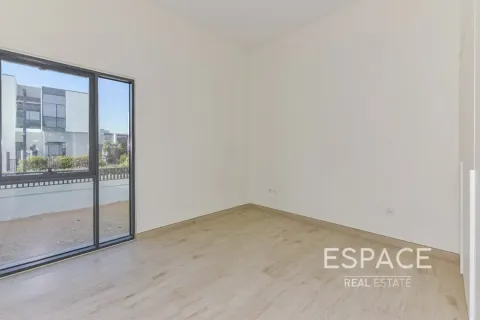 Vila u Al Furjan, Dubai, UAE 4 spavaćih soba, 388 m2 Br. 737851 - fotografija 8