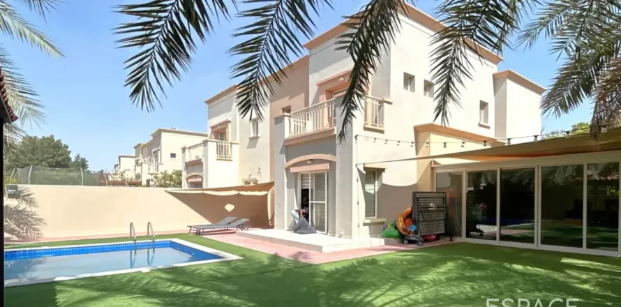 Villa em The Springs, Dubai, EAU 3 quartos, 209 m2 № 737847