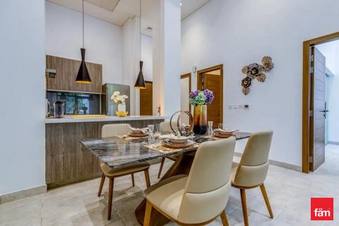 Appartement te huur in Dubai, VAE 1 slaapkamer, 95.6 vr.m., nr 632938 - foto 5