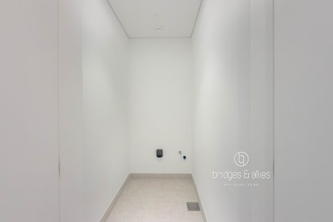 Apartmán v Dubai Hills Estate, SAE 2 spálne, 127 m2 č. 678772 - Fotografia 14