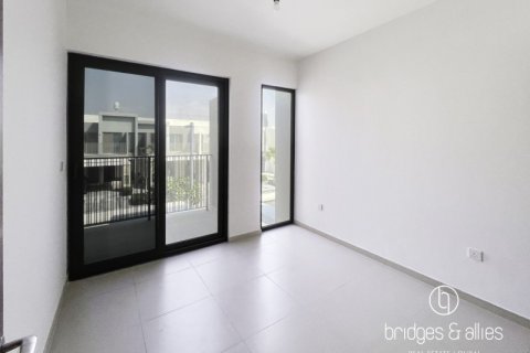Vila v Tilal Al Ghaf, Dubai, SAE 3 spálne, 142 m2 č. 678776 - Fotografia 14