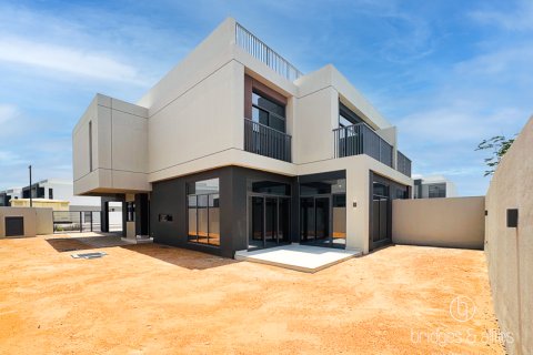 Vila v Dubai South (Dubai World Central), SAE 3 spálne, 324 m2 č. 678775 - Fotografia 1