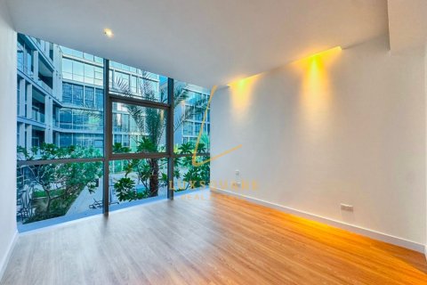 Apartmen di Al Wasl, Dubai, UAE 1 bilik tidur, 96 meter persegi № 721772 - foto 10