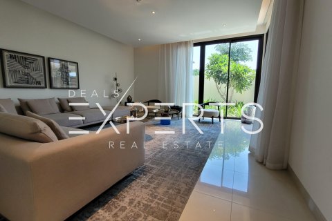 Villa sa Saadiyat Island, Abu Dhabi, UAE 4 silid-tulugan, 461.2 sq.m. № 548307 - larawan 5