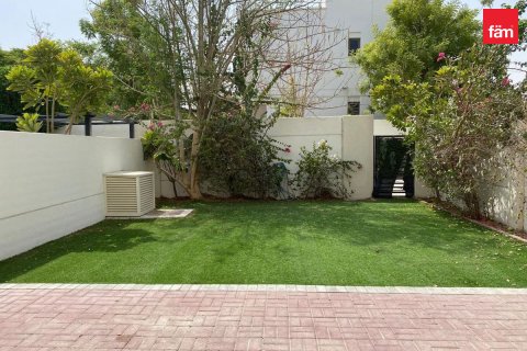 Town Square, Dubai, UAE의 임대용 빌라 침실 3개, 220.3제곱미터 번호 732970 - 사진 19