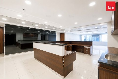 Kantoor te huur in Dubai, VAE 127.6 vr.m., nr 732972 - foto 5