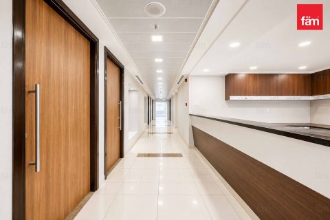 Kantoor te huur in Dubai, VAE 127.6 vr.m., nr 732972 - foto 2