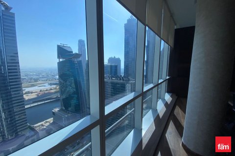 Zyrë në Business Bay, Dubai, Emiratet e Bashkuara Arabe 90.5 m2. № 693240 - Foto 15