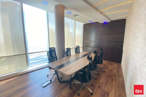 Zyrë në Business Bay, Dubai, Emiratet e Bashkuara Arabe 90.5 m2. № 693240 - Foto 2