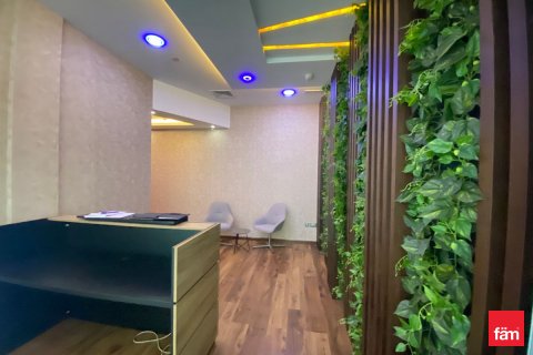 Zyrë në Business Bay, Dubai, Emiratet e Bashkuara Arabe 90.5 m2. № 693240 - Foto 20