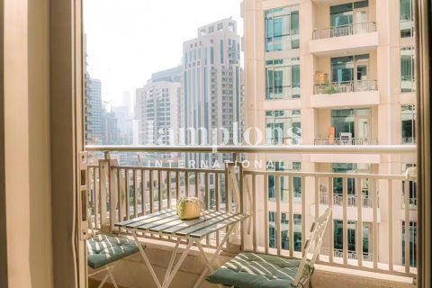 Apartemen di Downtown Dubai (Downtown Burj Dubai), UEA 1 kamar tidur, 70.23466800 m2 nomor 715542 - foto 6