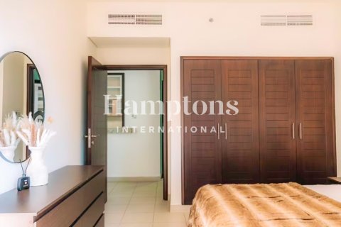 Apartemen di Downtown Dubai (Downtown Burj Dubai), UEA 1 kamar tidur, 70.23466800 m2 nomor 715542 - foto 10