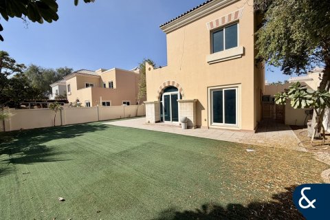 Villa itt: Dubai Sports City, Dubai, EAE, 4 hálószoba, 297 m², azonosító: 671455 - fénykép 23