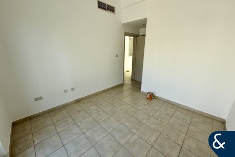 Villa itt: Dubai Sports City, Dubai, EAE, 4 hálószoba, 297 m², azonosító: 671455 - fénykép 9