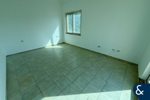 Villa itt: Dubai Sports City, Dubai, EAE, 4 hálószoba, 297 m², azonosító: 671455 - fénykép 12