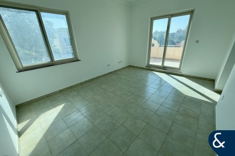 Villa itt: Dubai Sports City, Dubai, EAE, 4 hálószoba, 297 m², azonosító: 671455 - fénykép 17