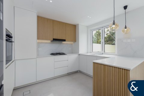 Villa itt: The Springs, Dubai, EAE, 3 hálószoba, 157 m², azonosító: 671452 - fénykép 5