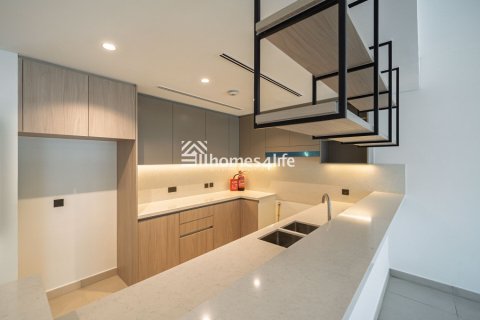 Rijtjeshuis te huur in Tilal Al Ghaf, Dubai, VAE 3 slaapkamers, 140 vr.m., nr 692755 - foto 11